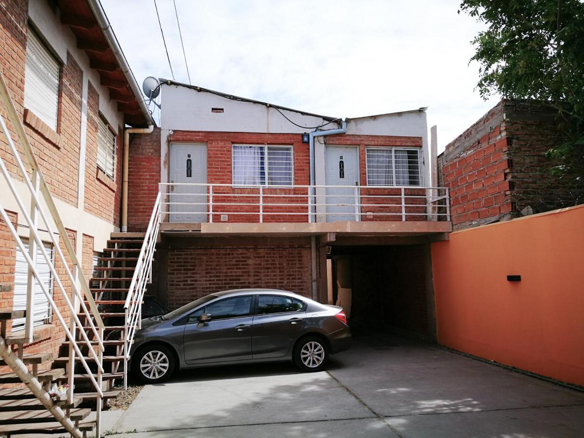 Departamentos Las Araucarias- 2 A 5 Personas Con Estacionamiento Neuquén Dış mekan fotoğraf